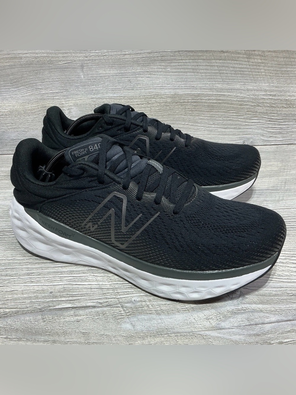 Men’s New Balance X 840 v1 Fresh Foam X Grey black size 11.5